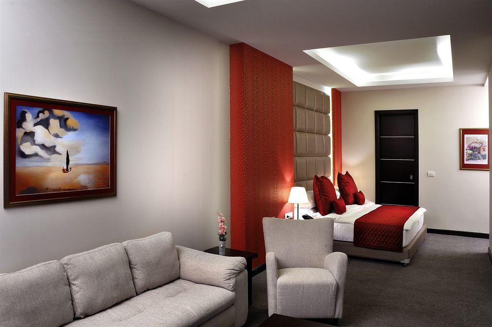 Boutique Hotel Jal el Dib Esterno foto