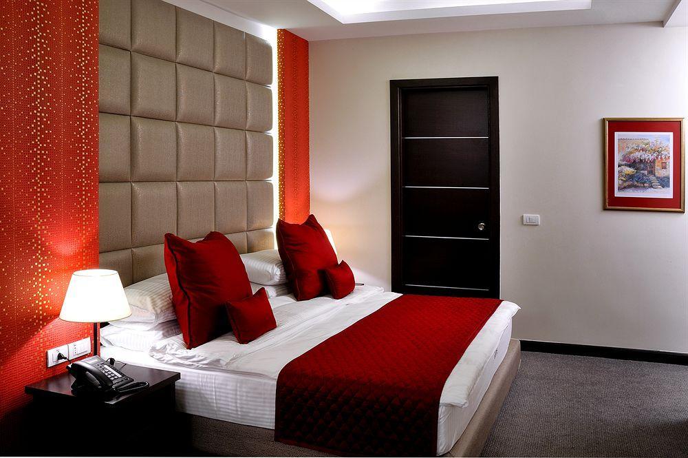 Boutique Hotel Jal el Dib Esterno foto